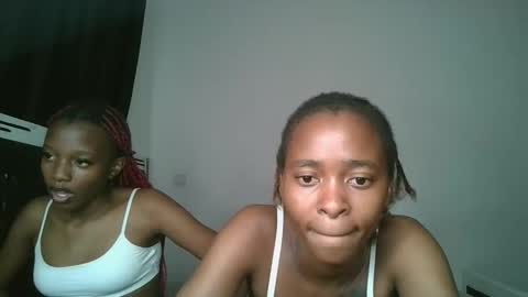 hottie_mistie online show from April 14, 11:00 pm