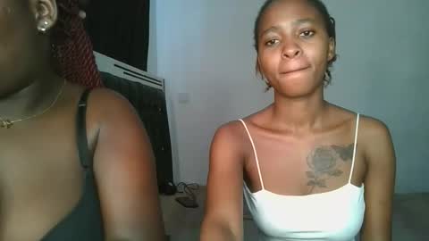 hottie_mistie online show from April 17, 9:45 am