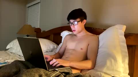 hottiewithabody101 online show from September 11, 3:45 pm