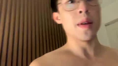 hottiewithabody101 online show from October 24, 3:03 am