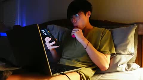 hottiewithabody101 online show from February 27, 4:07 pm