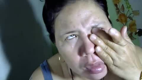 Snapshot of hottycrissy4u chatting on April 26, 10:51 pm hottycrissy4u online show from April 26, 10:51 pm