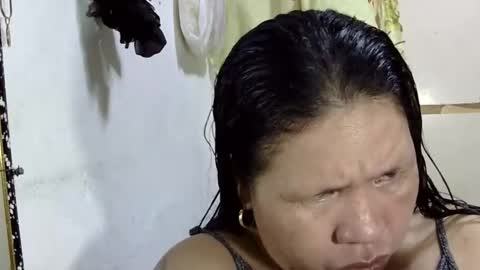 Snapshot of hottycrissy4u chatting on April 29, 12:09 pm hottycrissy4u online show from April 29, 12:09 pm