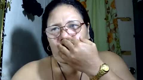Snapshot of hottycrissy4u chatting on June 3, 1:57 pm hottycrissy4u online show from June 3, 1:57 pm