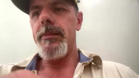 Snapshot of hottymemo69 chatting on September 23, 4:21 pm hottymemo69 online show from September 23, 4:21 pm