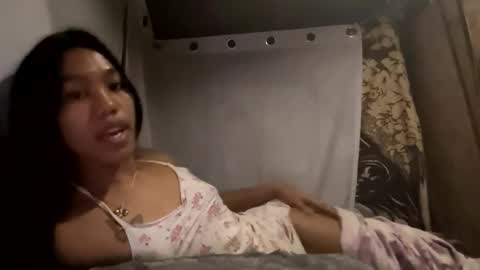 Snapshot of hotwildladyboy_maxine4uxxx chatting on March 24, 5:51 pm Pretty Maxine online show from March 24, 5:51 pm