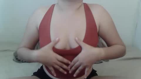Zarie online show from May 2, 2:38 am