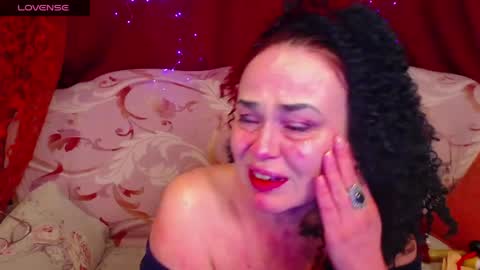 Snapshot of hotzlata chatting on May 2, 5:40 pm Hotzlata online show from May 2, 5:40 pm