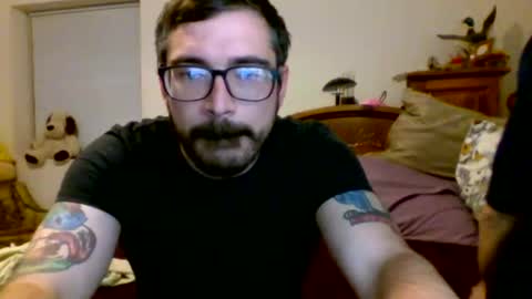 Snapshot of houseofpr1me chatting on May 16, 5:37 am HouseofPr1me online show from May 16, 5:37 am