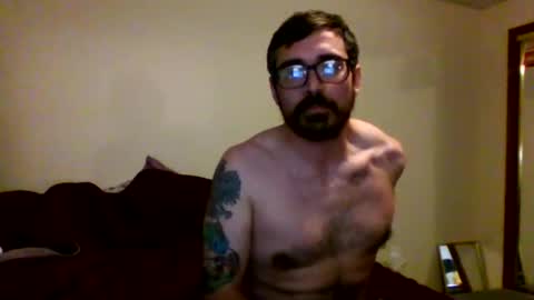 Snapshot of houseofpr1me chatting on May 18, 3:24 am HouseofPr1me online show from May 18, 3:24 am