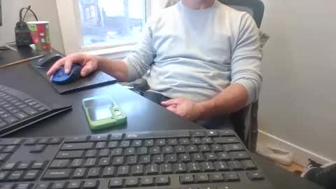 hoverday online show from December 2, 5:08 pm