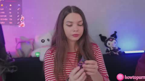 Mia online show from September 9, 1:21 pm