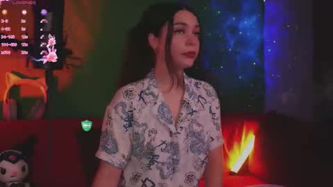 Mia online show from September 24, 5:05 pm