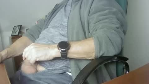 Peter online show from December 15, 6:59 pm