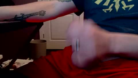 hrnysoldier92 online show from March 2, 4:47 am