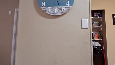 Snapshot of hrzsisuckrgw chatting on February 26, 7:35 pm hrzsisuckrgw online show from February 26, 7:35 pm