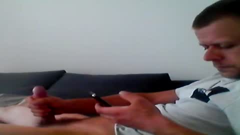 Snapshot of hubikush22 chatting on June 20, 3:59 pm hubikush22 online show from June 20, 3:59 pm