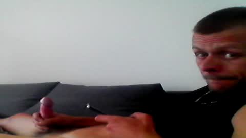 Snapshot of hubikush22 chatting on July 23, 4:49 pm hubikush22 online show from July 23, 4:49 pm
