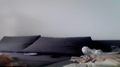 Snapshot of hubikush22 chatting on July 30, 4:39 pm hubikush22 online show from July 30, 4:39 pm