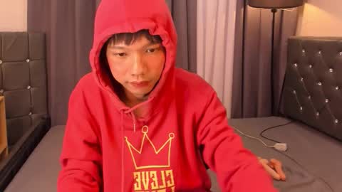 Snapshot of hugecock_pretty714250 chatting on December 5, 10:13 am hugecock_pretty714250 online show from December 5, 10:13 am