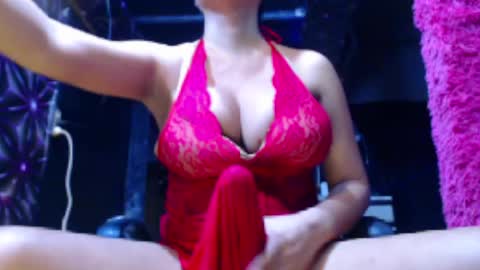 Snapshot of hugecumbarbie chatting on February 12, 10:04 pm SPOILED MISCHIEVOUS online show from February 12, 10:04 pm