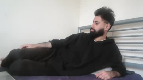 Humayun online show from December 3, 12:16 pm