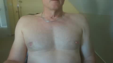 hundeleine online show from May 4, 6:42 am