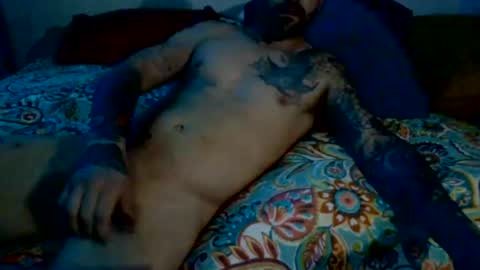 hungherowithoutacape online show from July 1, 7:54 am