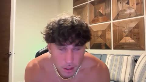 hungkingg22 online show from October 4, 1:25 am