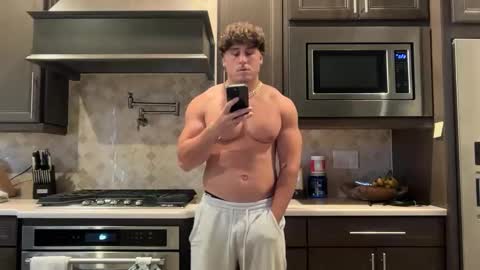 hungkingg22 online show from October 5, 3:43 pm