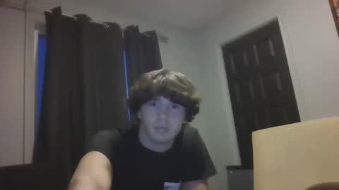 Snapshot of hunglikecrazyy chatting on May 23, 1:00 am Tyler online show from May 23, 1:00 am