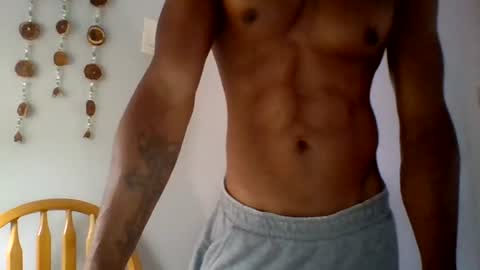 Snapshot of hungnfit1989 chatting on July 20, 12:51 pm NC online show from July 20, 12:51 pm