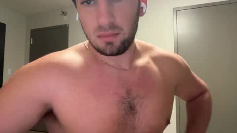 hungnhornystud online show from July 12, 11:07 pm