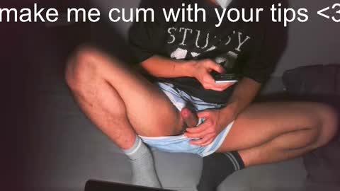 Snapshot of hungryboyyb chatting on December 18, 10:43 am LittleDevilXo1999 online show from December 18, 10:43 am