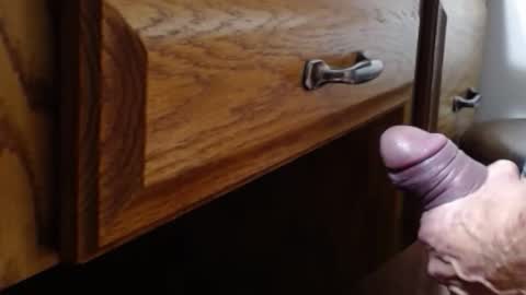 hungsofine online show from February 19, 4:36 pm