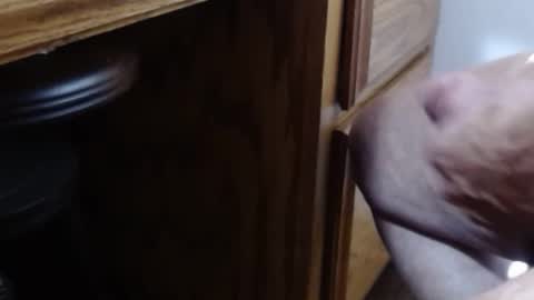 hungsofine online show from March 23, 8:35 pm