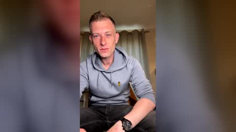 HungTeaseX online show from April 16, 5:52 am