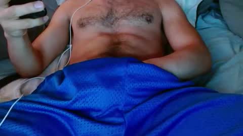 Hungviper         online show from April 12, 5:23 am