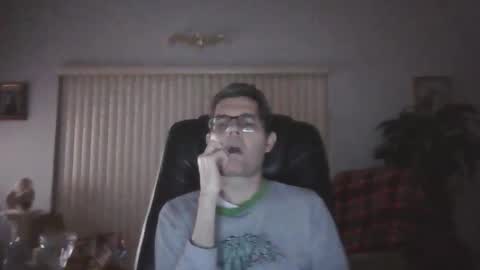 Snapshot of hunkmasclefad458 chatting on May 4, 5:03 am hunkmasclefad458 online show from May 4, 5:03 am