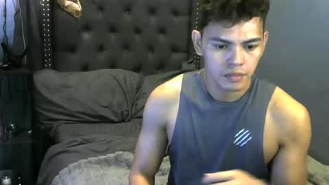 Thehunkpinoy online show from September 24, 10:07 am