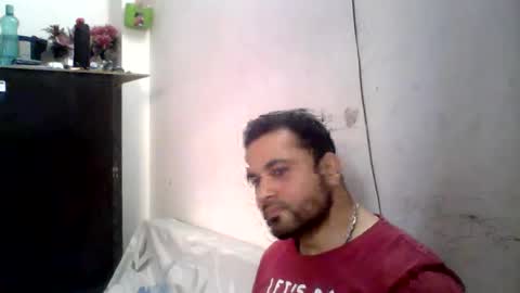 hunkster102 online show from April 12, 10:09 am