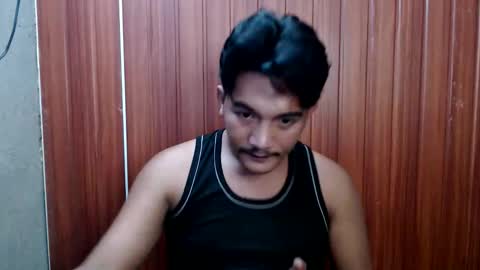 Snapshot of hunkylloyd chatting on October 6, 3:20 pm hunkylloyd online show from October 6, 3:20 pm