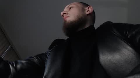  I AM NOT A DIRECTOR I AM THE BOSS            KINGDADDYSIRSTR8ALPHAMASTER online show from March 8, 3:02 pm