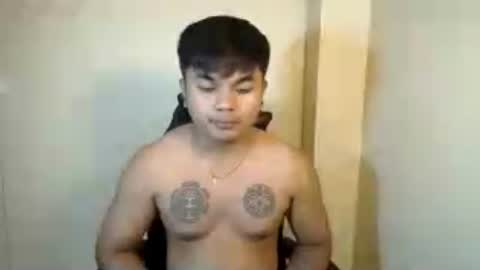 Snapshot of hunkyzeus chatting on July 25, 4:48 pm hunkyzeus online show from July 25, 4:48 pm