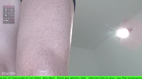 Snapshot of hunter_of_mn chatting on December 14, 7:46 pm online show from December 14, 7:46 pm