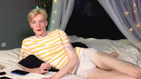 Hunter online show from November 14, 3:33 pm