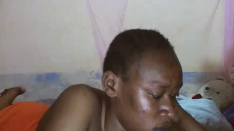 Snapshot of husna_ommy chatting on February 27, 8:25 am Husna online show from February 27, 8:25 am