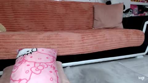 Snapshot of hustle6930 chatting on November 13, 4:00 am Kayla online show from November 13, 4:00 am