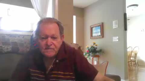 Snapshot of hvl13 chatting on October 15, 5:24 pm hvl13 online show from October 15, 5:24 pm
