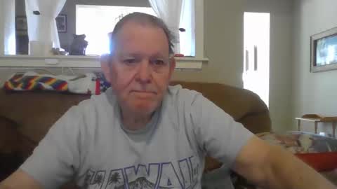 Snapshot of hvl13 chatting on January 9, 8:10 pm hvl13 online show from January 9, 8:10 pm